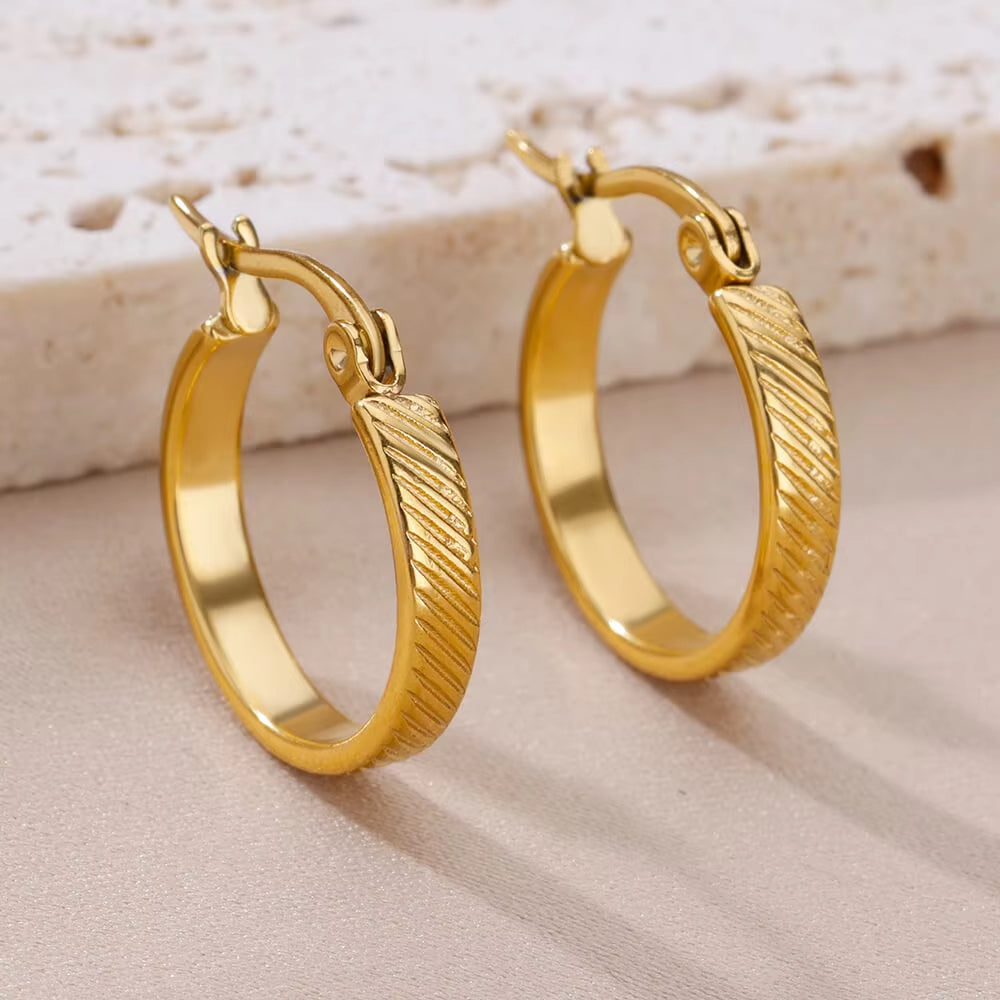 Gold Color Hoop Earrings for Women Oval Circle Stainless Steel Earrings 2024 Trending Femme Elegant Piercing Ear Jewelry Aretes